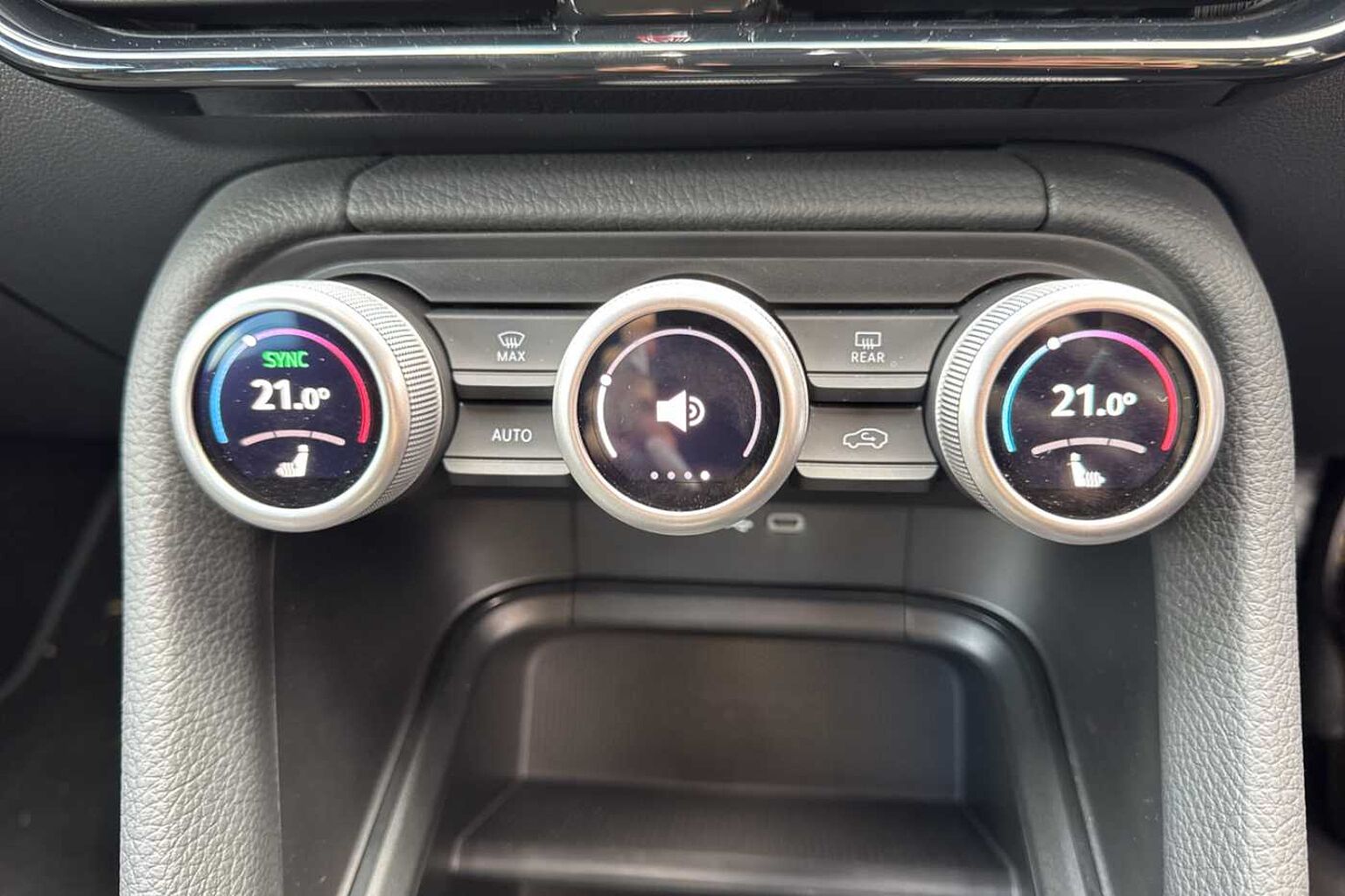 SKODA Kodiaq 1.5 TSI (204ps) SE iV (5s) DSG