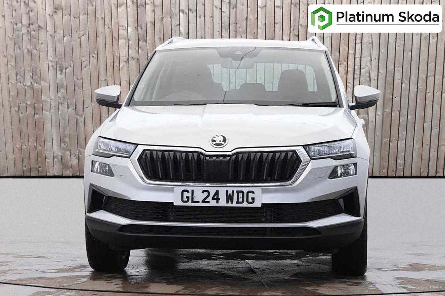 SKODA Karoq SUV 1.0 TSI (116ps) SE L