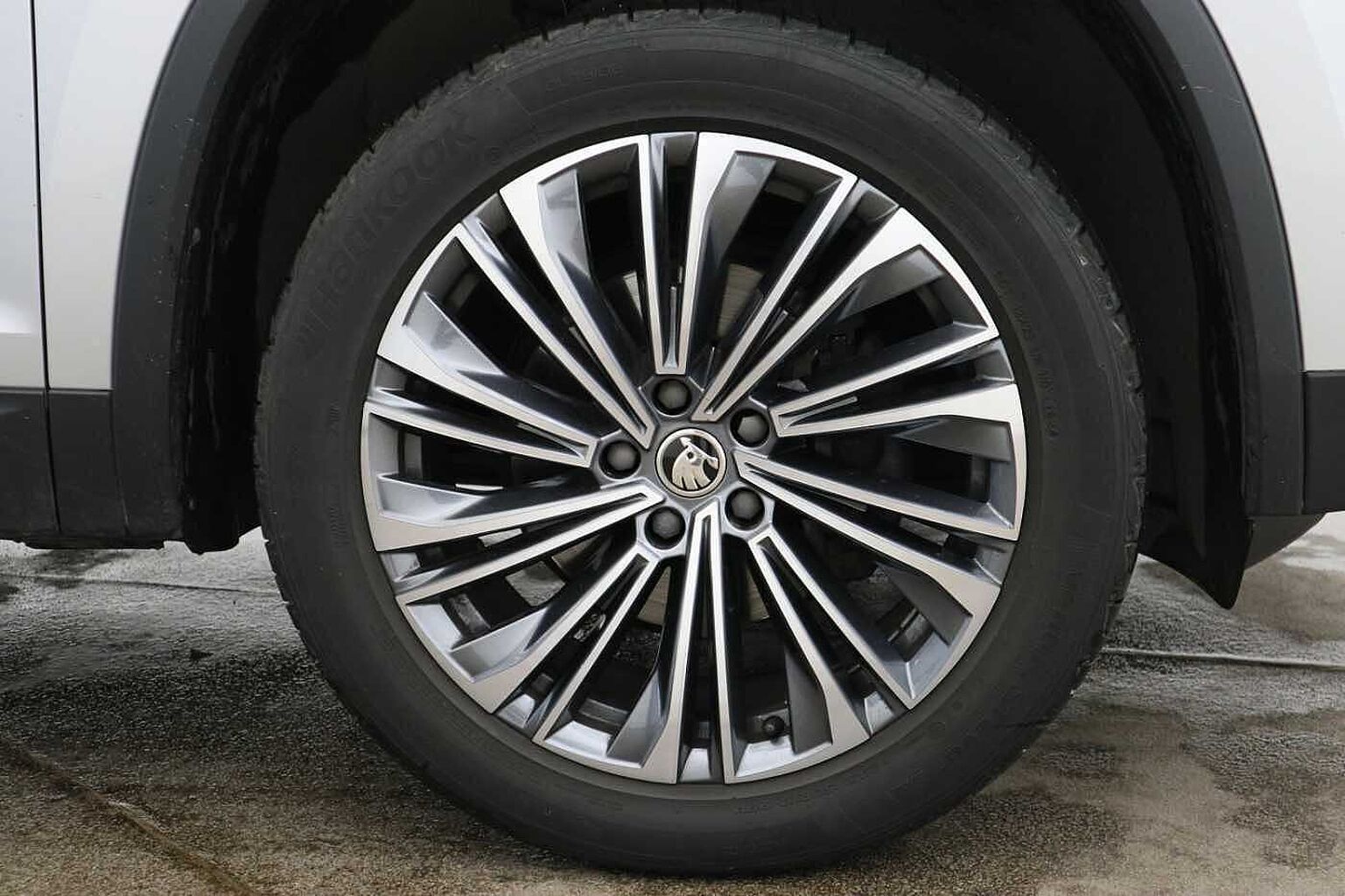 SKODA Kodiaq 1.5 TSI SE L Executive 5dr DSG [7 Seat]